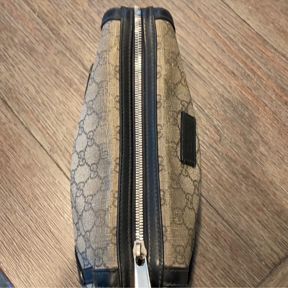 Gucci toiletry bag black beige chrome zipper - Picture 7 of 11
